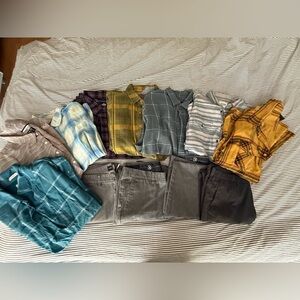 Lot of Men’s Surf Brand clothing, XL tops, 34” waist pants (Volcom, Hurley etc)